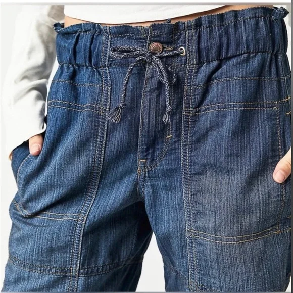 FREE PEOPLE MEDUIM ANGELO TIE WAIST JEANS LOW RISE SLOUCHY CARGO PULL-ON DENIM - Picture 7 of 8